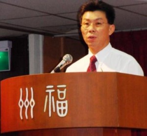 李奕贤部长在颁奖礼上致词